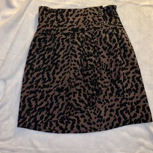 LEOPARD PRINT WRAP SKIRT SIZE: 4